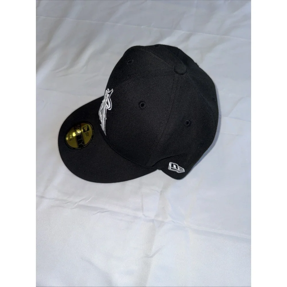 NWOT MLB - Los Angeles Anaheim Angels 59FIFTY Fitted New Era Cap - Black 7 1/8